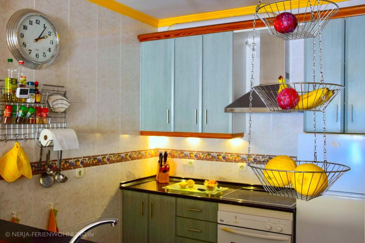 Komfortable Ferienwohnung Erste Strandreihe Playa Burriana Nerja Esterno foto