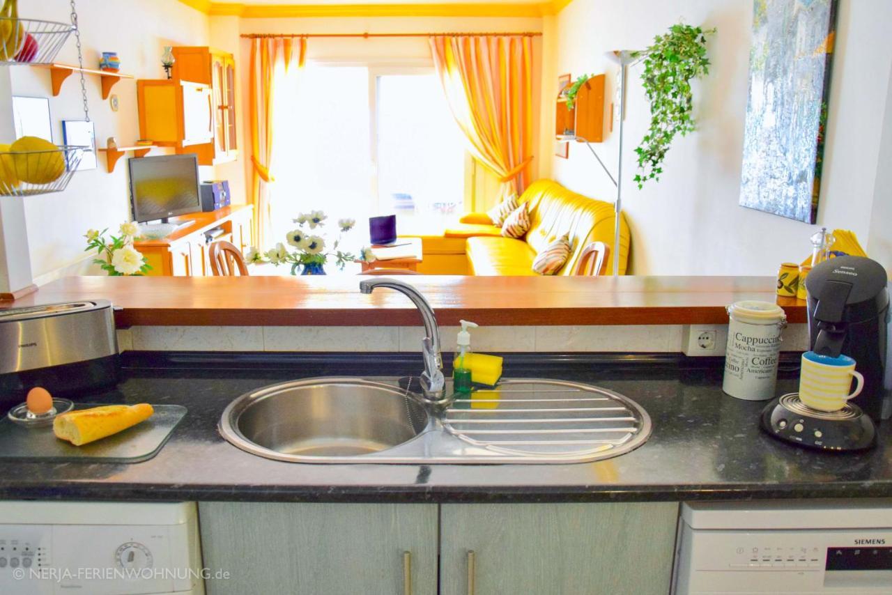 Komfortable Ferienwohnung Erste Strandreihe Playa Burriana Nerja Esterno foto