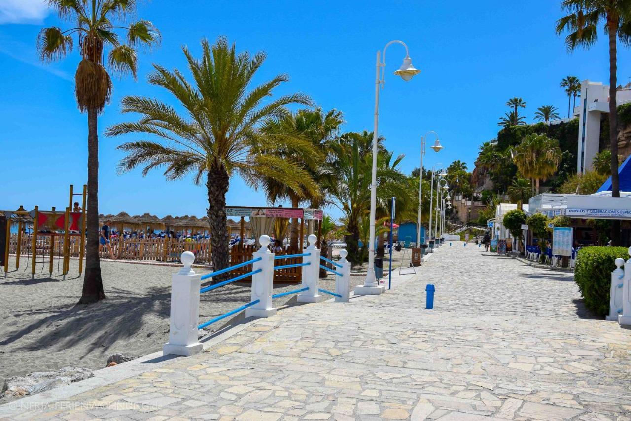 Komfortable Ferienwohnung Erste Strandreihe Playa Burriana Nerja Esterno foto