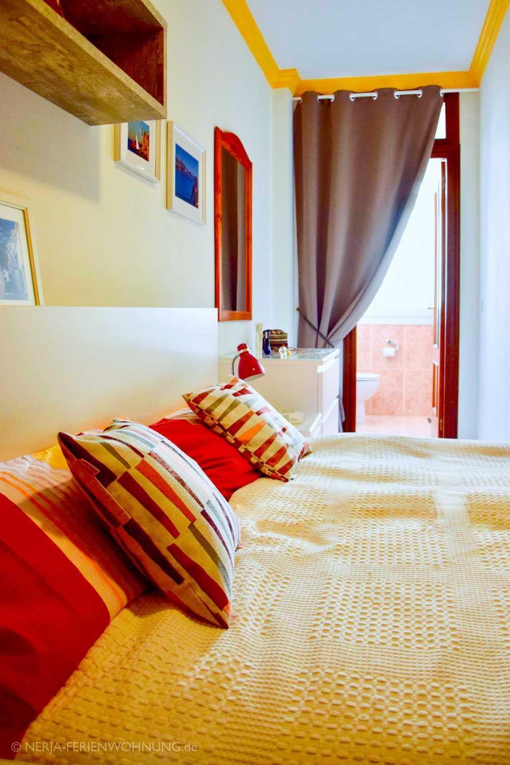 Komfortable Ferienwohnung Erste Strandreihe Playa Burriana Nerja Esterno foto